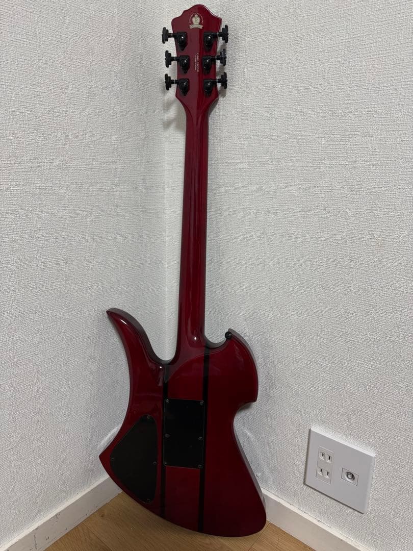 美品 B.C.Rich Mockingbird ST