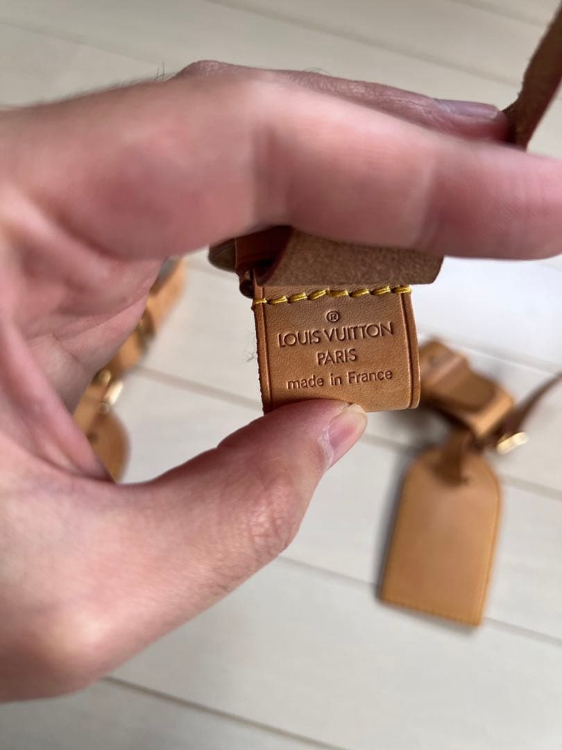 LOUIS VUITTON ヌメ革ネームタグ&ポワニエ　4点セット