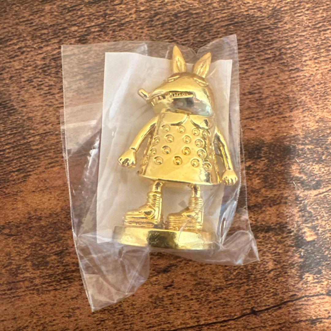 米津玄師 メタルフィギュア ウサギ ゴールド TOUR FOGBOUND ガチャ