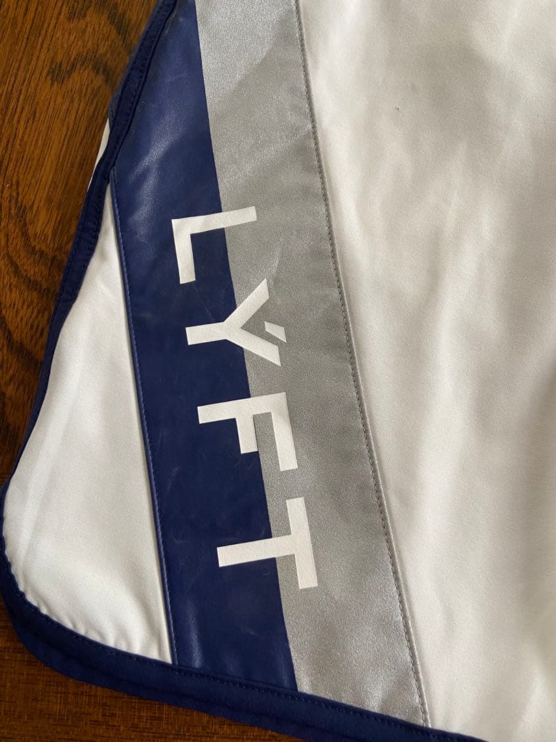 LYFTサーフパンツ（ステージショーツ）美品XS