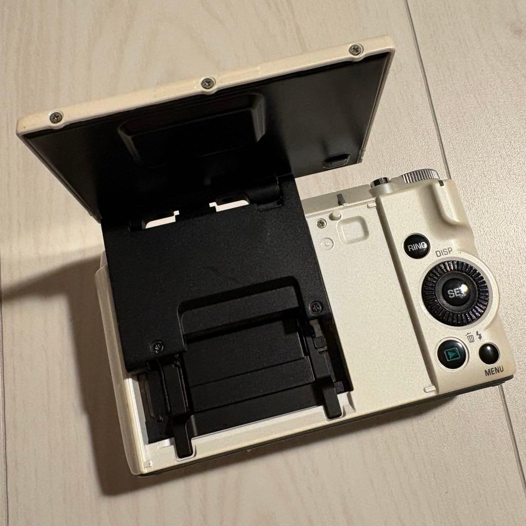 【動作良好】CASIO EXILIM EX-ZR1500 コンデジ