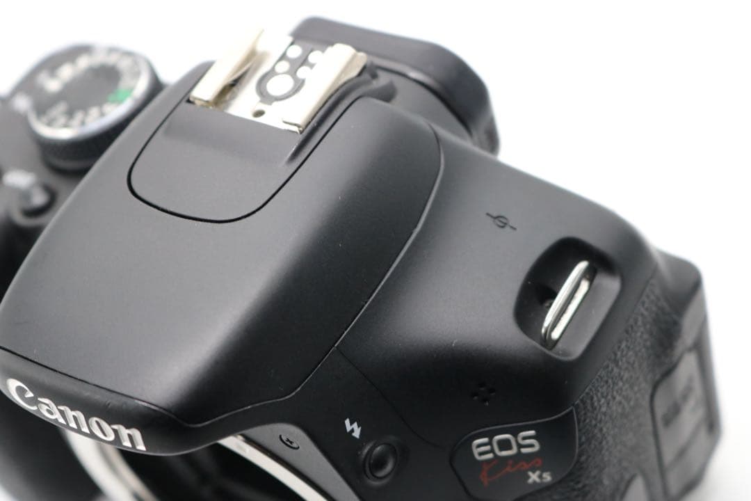 【Canon EOS Kiss X5 レンズセット】 初期不良返品対応あり