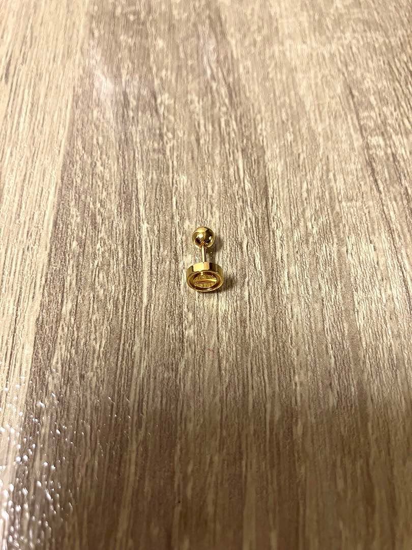 Cartier ⭐︎美品⭐︎（片耳用シングルピアス)