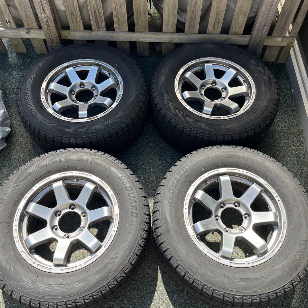 265/65R17スタッドレス　ホイールタイヤセット　プラド等に