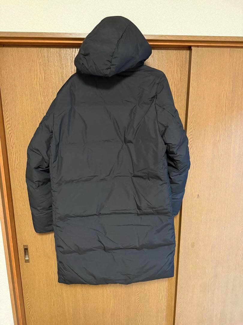 UNIQLO シームレスダウンコート　黒　M