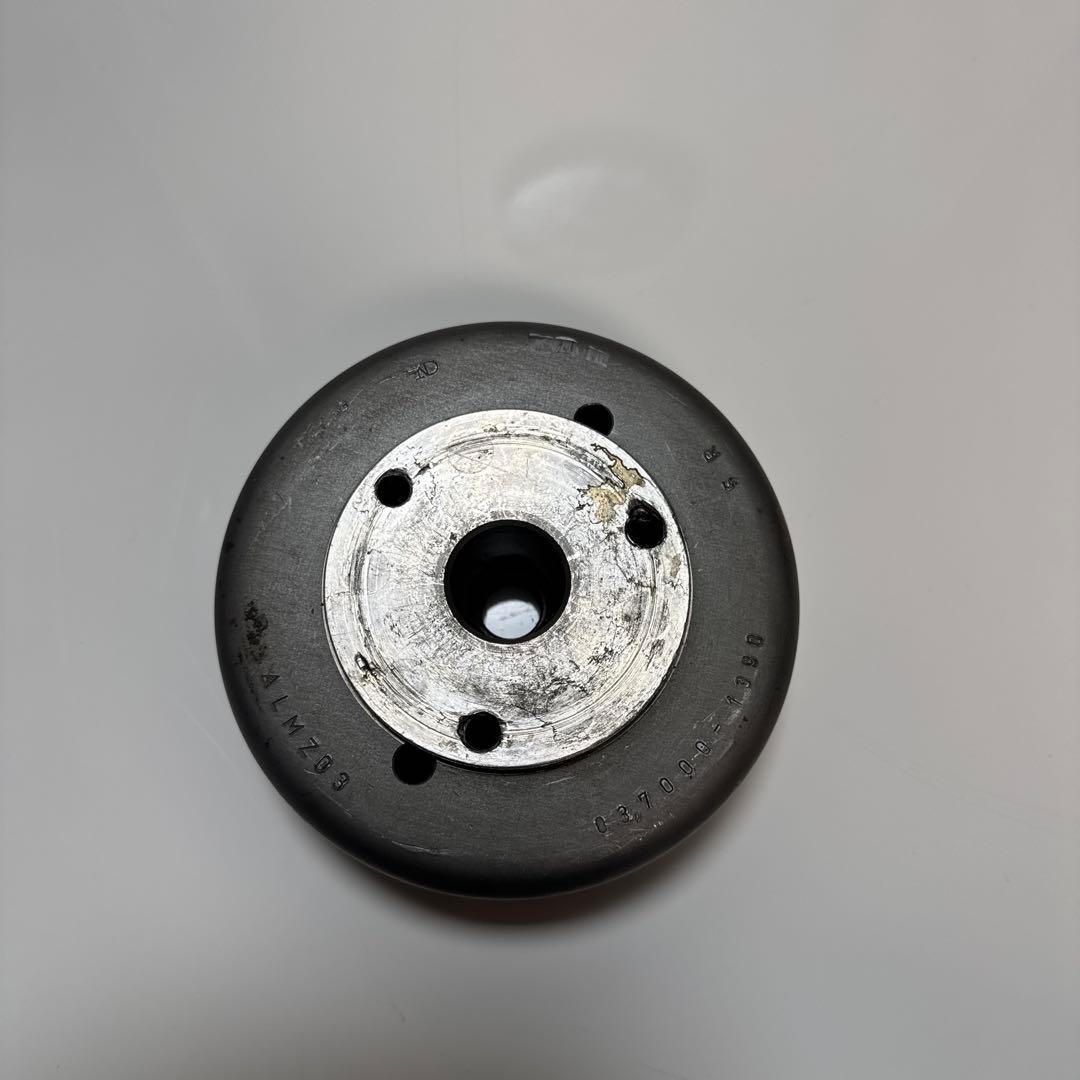 GS４００　日本電装製　廃盤ストックパーツ 希少 純正フライホイール