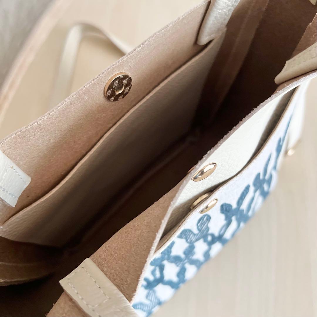 中秋の名月セール‼️ トート型本革ショルダーバッグ　MB510-015