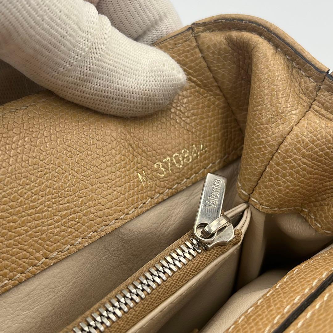 【人気】Valextra ハンドバッグ ベージュ 保存袋付き　小ぶりサイズ