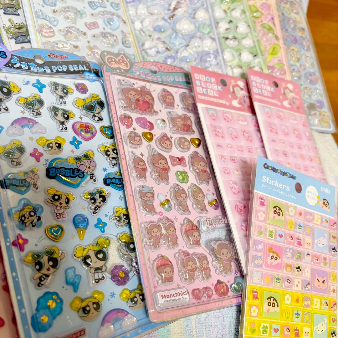 ボンボンドロップシール シール　うるちゅる　タイルシール　サンリオ ディズニー