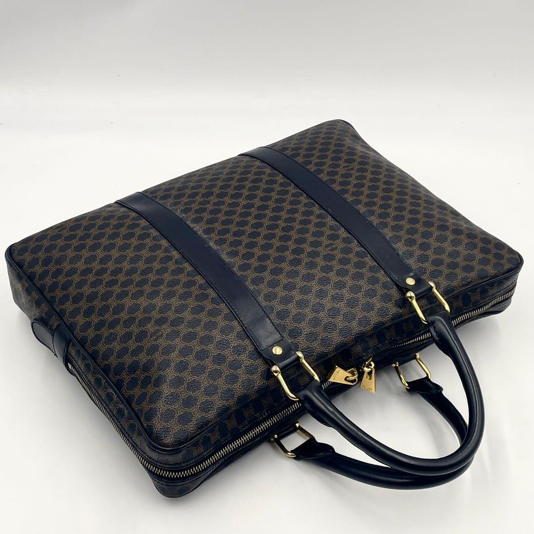 【美品】CELINEセリーヌ 黒マカダム ビジネスバッグ ブリーフケース A4可