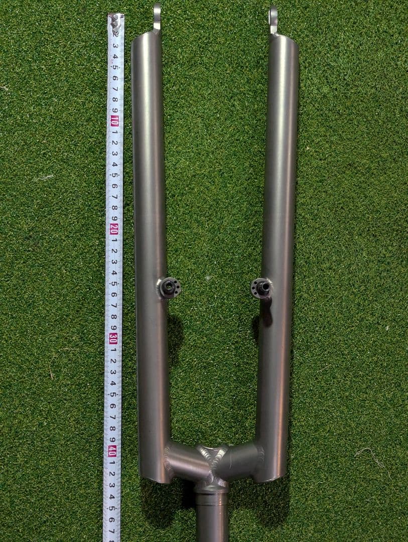 □ DEMONCHAUX チタン MTB 26インチ リジッド フォーク