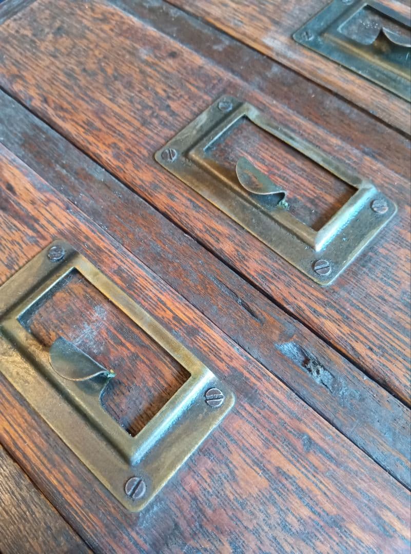 木製引き出しタンス 8段