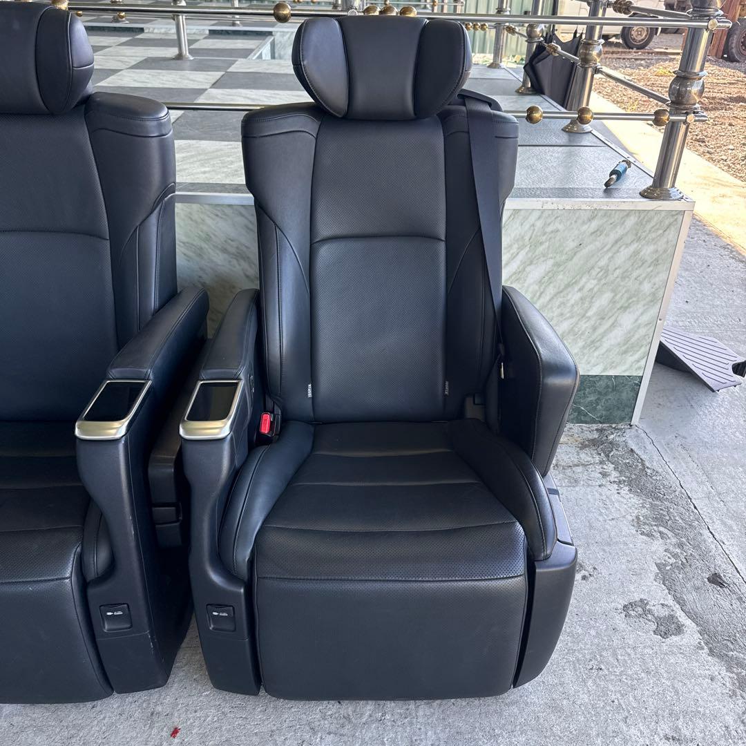 トヨタ アルファード 30系 AGH30/35/GGH30/35左右セット