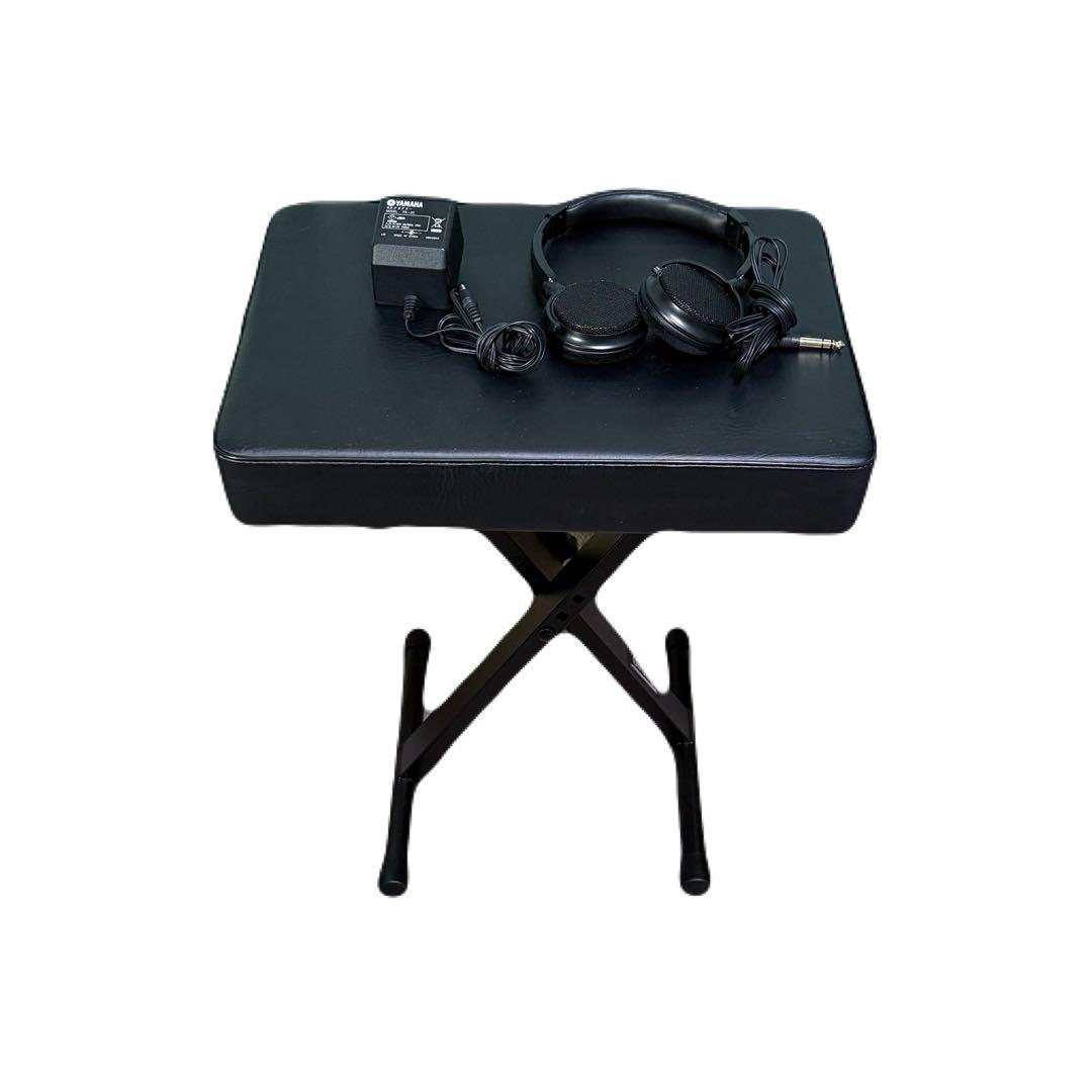 YAMAHA ヤマハ　NP-12 電子ピアノ スタンド・ヘッドフォン椅子付き