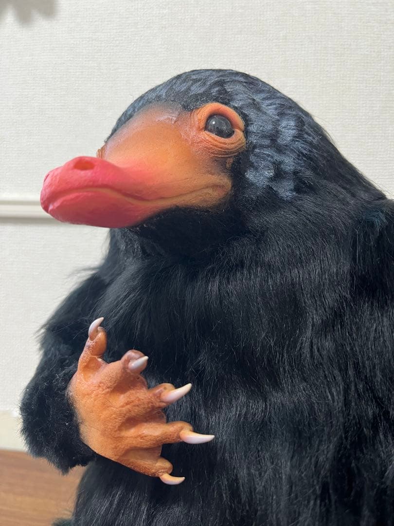 希少ファンタスティックビースト魔法動物ニフラー　海外アーティストトイ