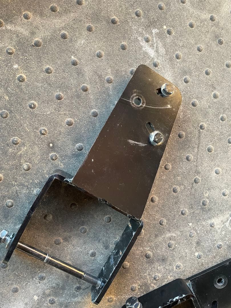 ジムニーJB64 サイドステップ左右1台分　RV4ワイルドグース