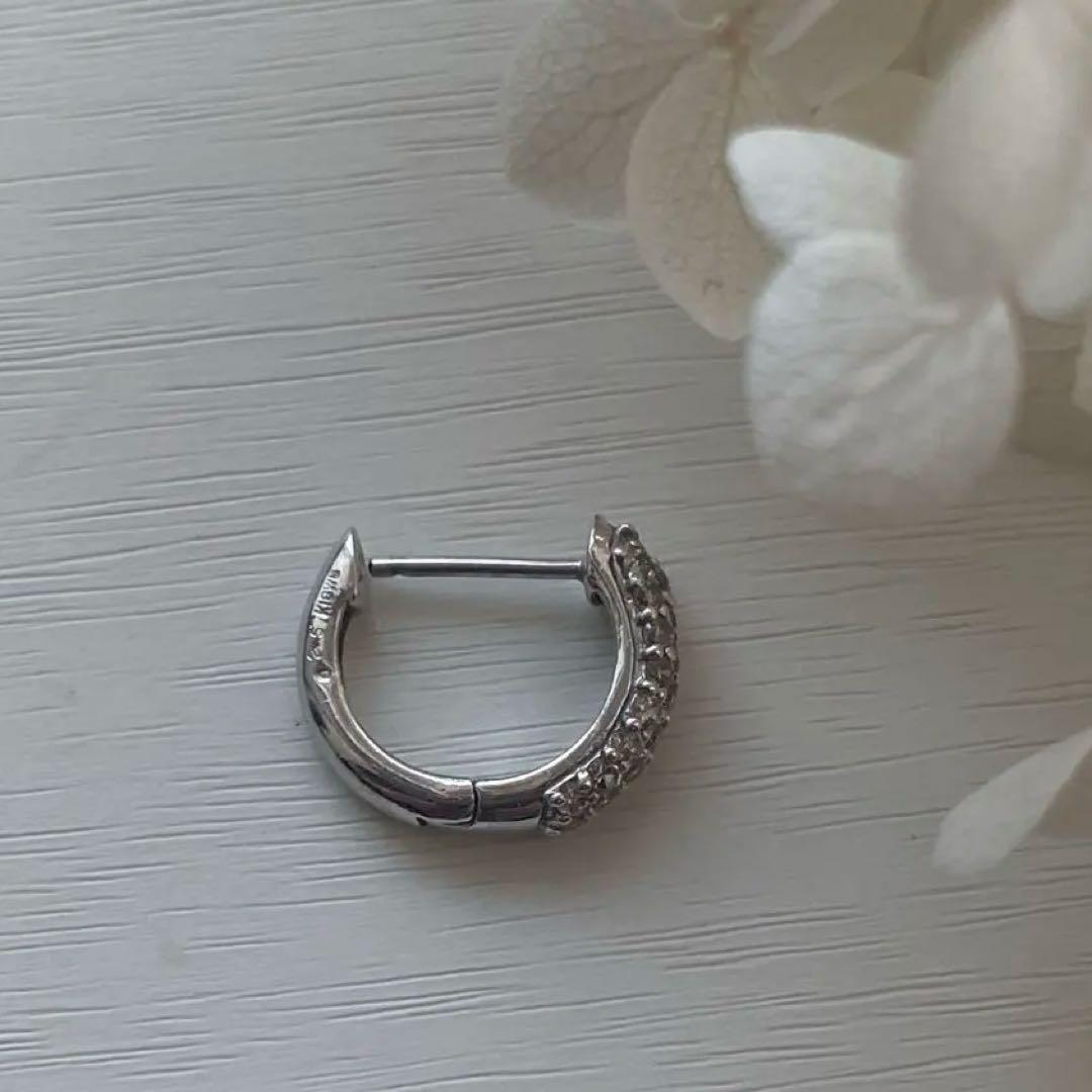 ダイヤパヴェK18WGピアス　片耳