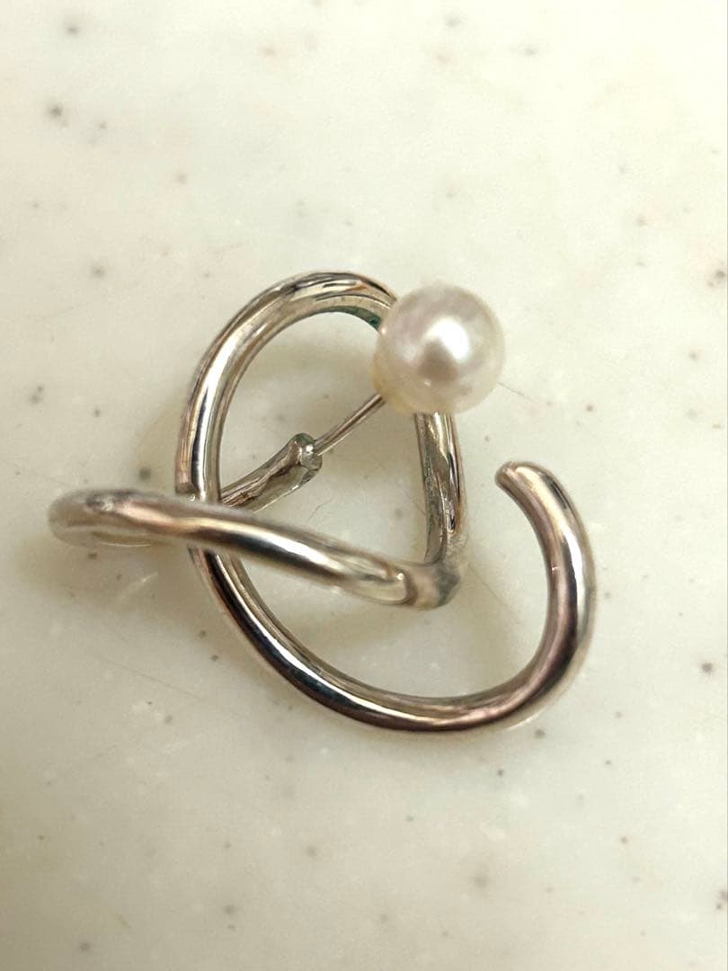 専用♡イーエム e.m.★ ピアス ノットピアス パール SVR925