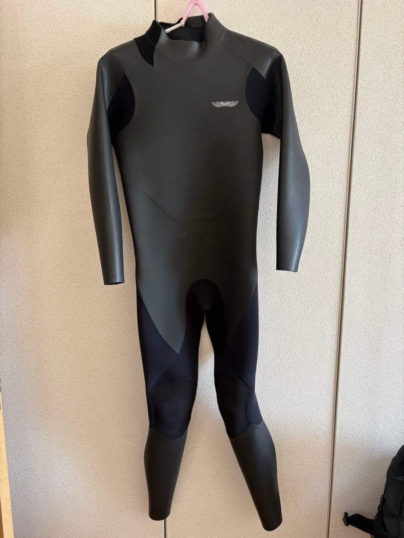 2025 RASH ラッシュ　ウエットXL 3mmフルスーツ 新品同様中古品