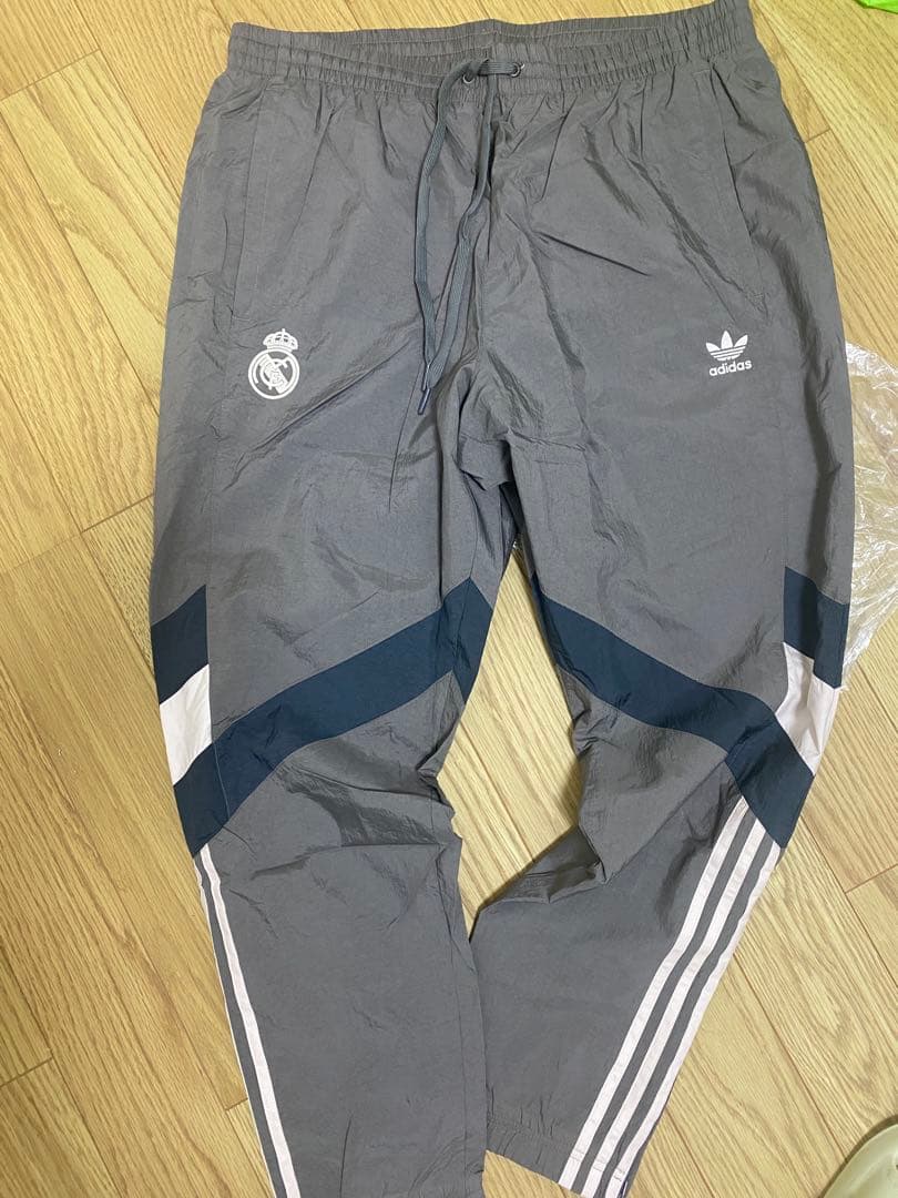 adidas Real Madrid トレーニングパンツ 2？3XL
