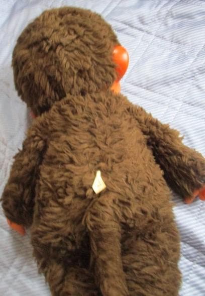 モンチッチ　ぬいぐるみ２体 セキグチ　泣き顔 赤いスタイ　男の子 BIGサイズ