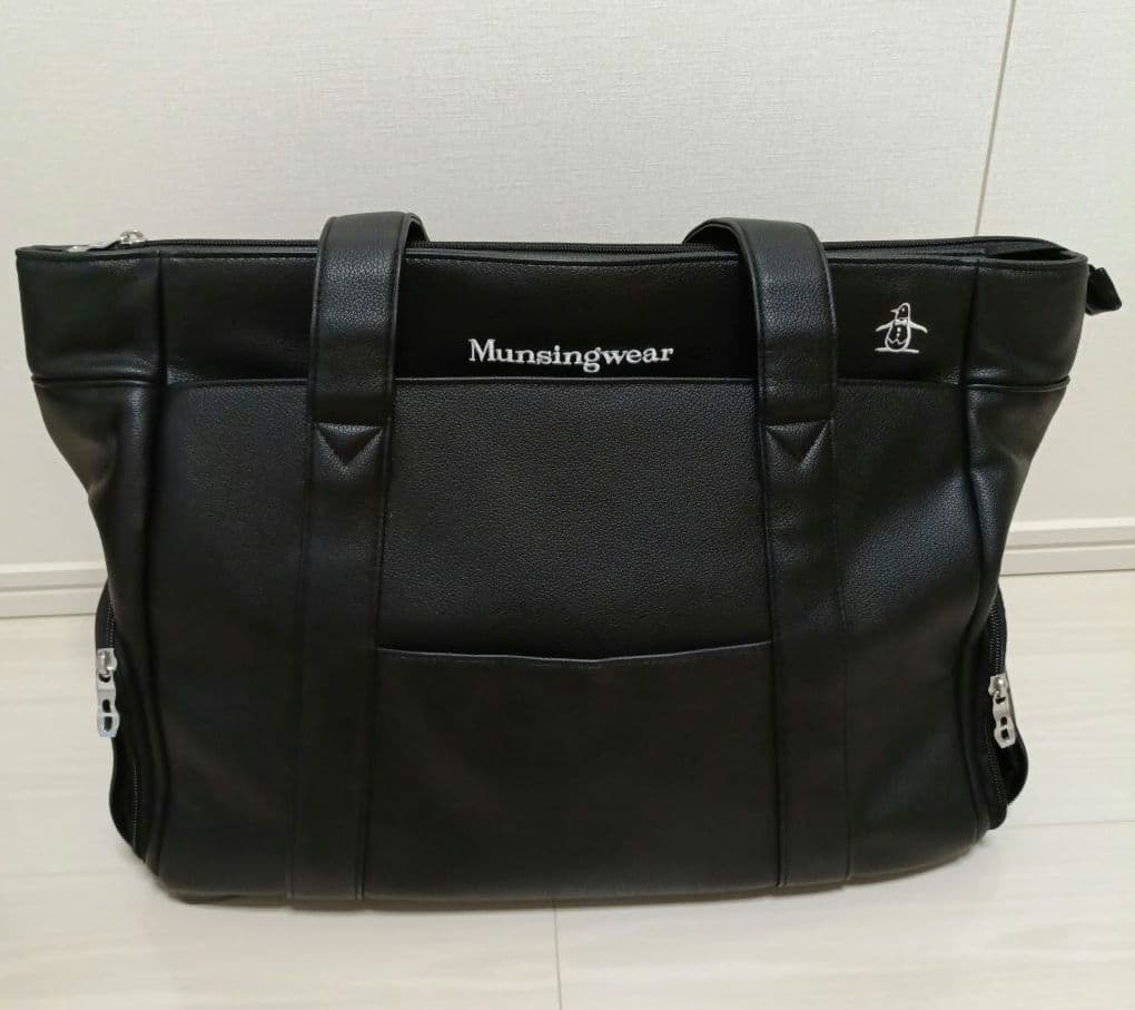【超美品】マンシングウェア ゴルフボストンバッグ MQBXJA05