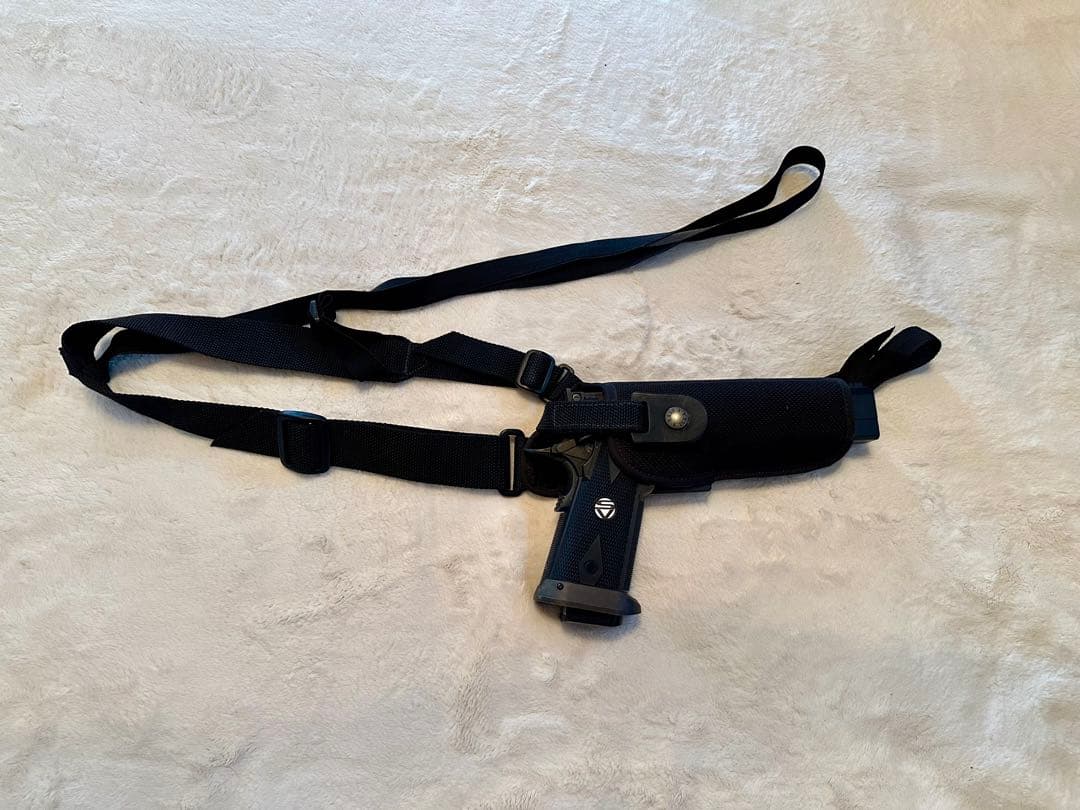 むぎ WA インフィニティ SV ショルダーホルスター付き