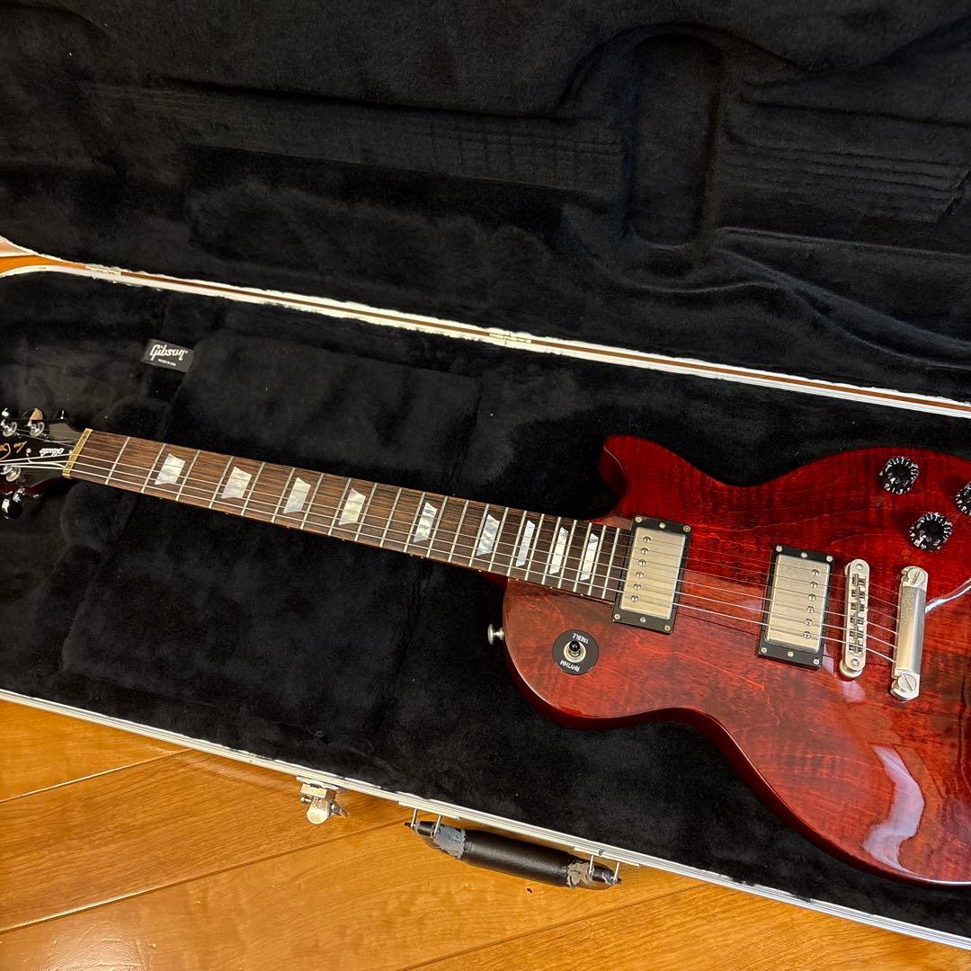 Gibson Les Paul Studio 2015 • G-force付き