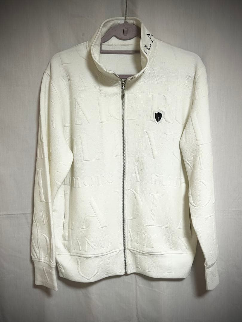 【新品未使用】ヴィオラルモーレ　総柄セットアップ　VIOLA rumore 白