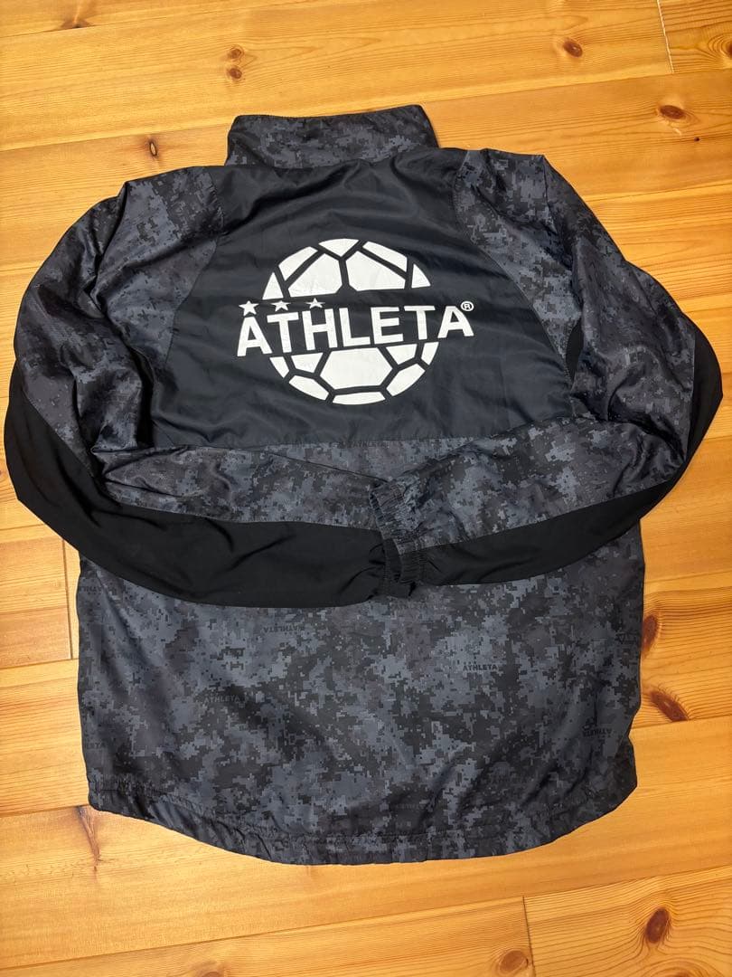 ATHLETA ピステ・ウィンドブレーカーセット