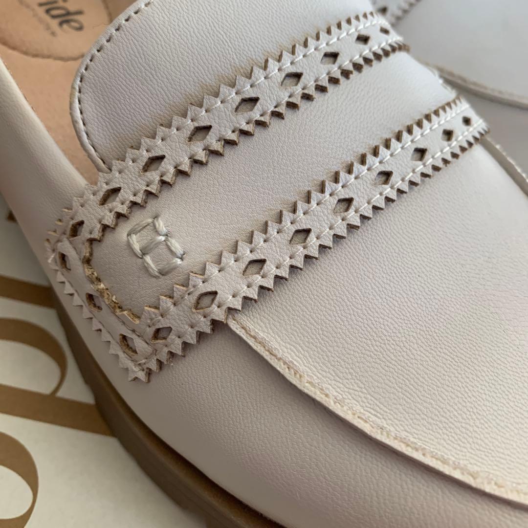 REGAL（新品） ホワイト ローファー