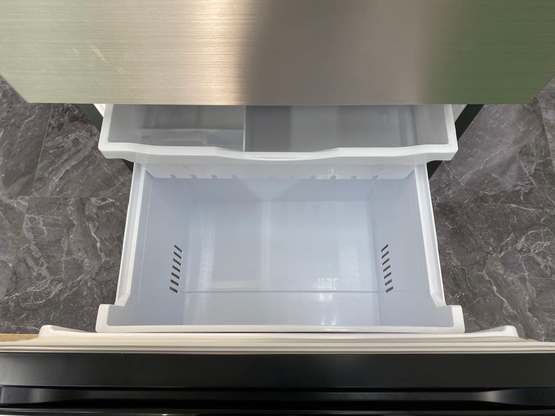 HITACHI ヒタチ 315L 冷蔵庫 3ドア　24年製