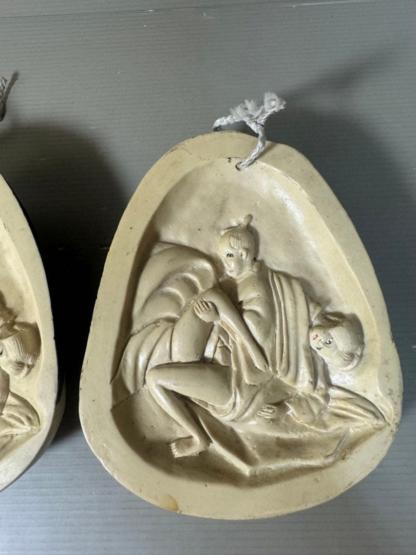 2499 骨董 裏春画 置物 彫刻 おたふく 裏絵 縁起物 お多福 お面　2客