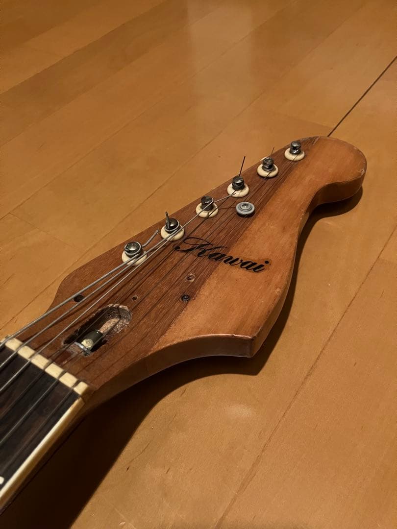 年式不明　モデル名不明　kawaiフルアコ