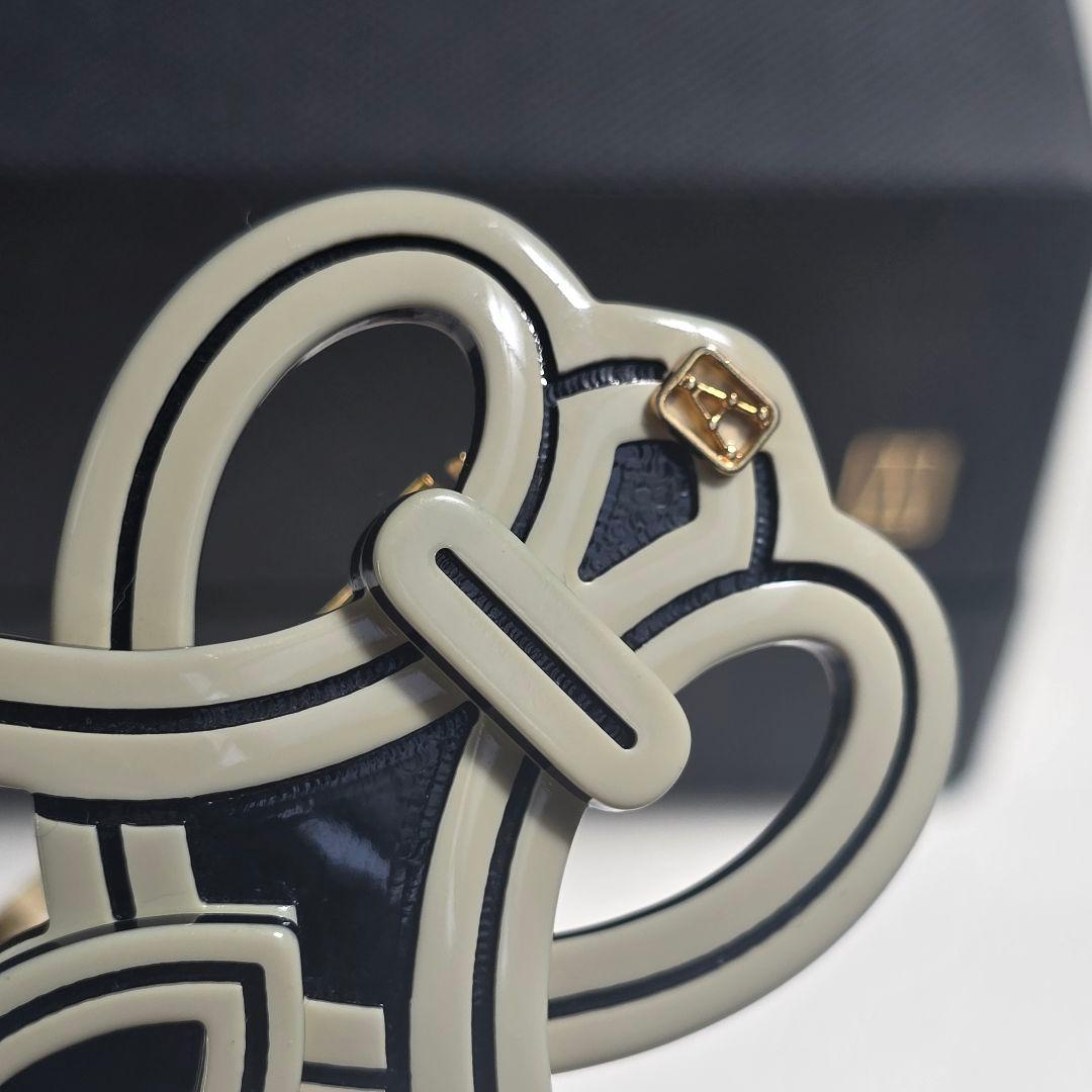 【美品✨】アレクサンドル ドゥ パリ バレッタ　ホワイト　ブラック