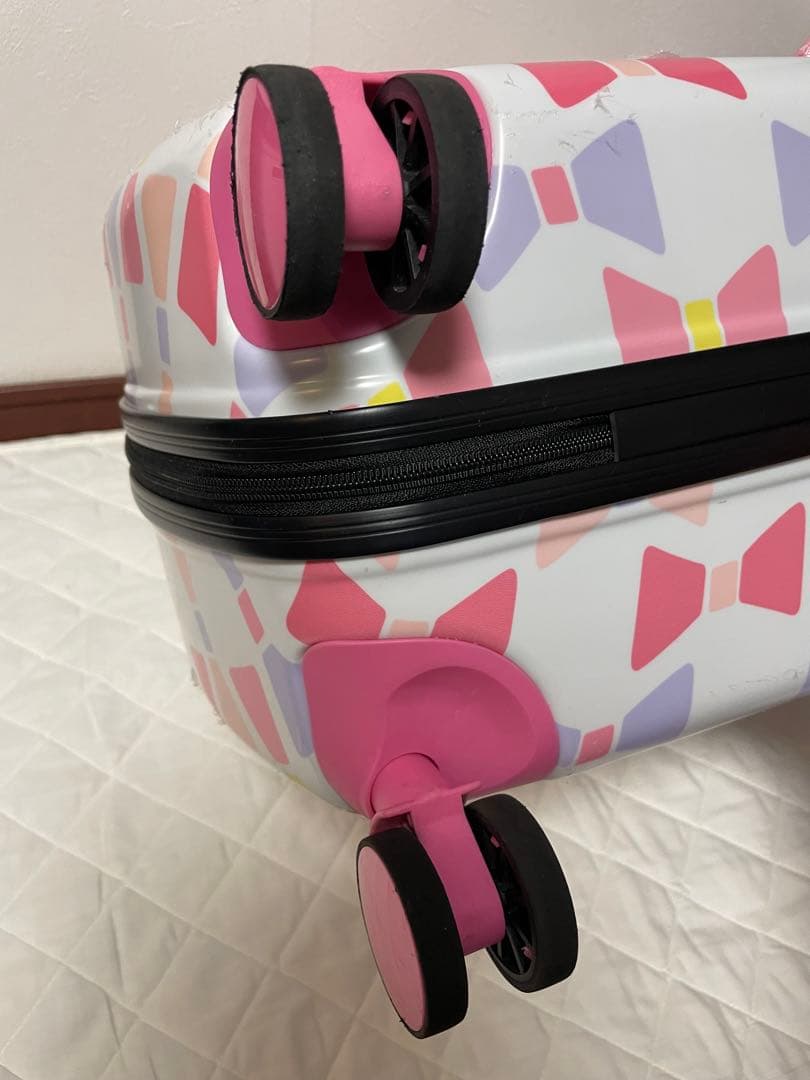NORICCO ノリッコ 子供が乗れる キャリーケース TSAロック リボン柄♪