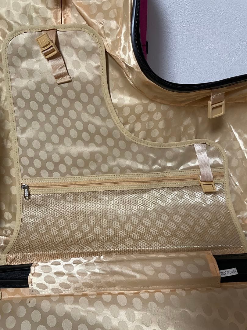 NORICCO ノリッコ 子供が乗れる キャリーケース TSAロック リボン柄♪