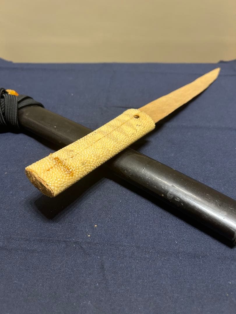 【模造刀】短刀 木製 鮫柄 小刀 拵え