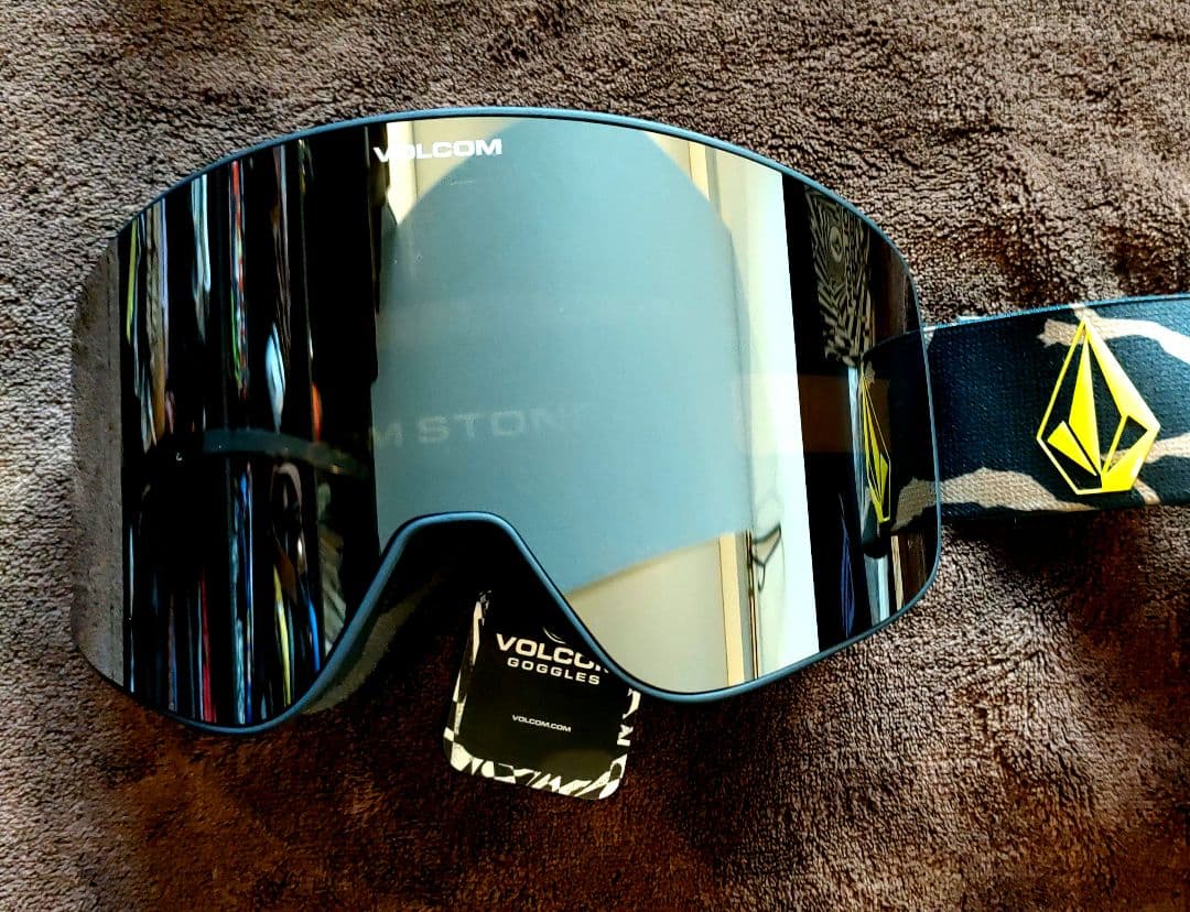 【VOLCOM】最上級モデルODDYSEY新品未使用レンズ2枚 定価36300円