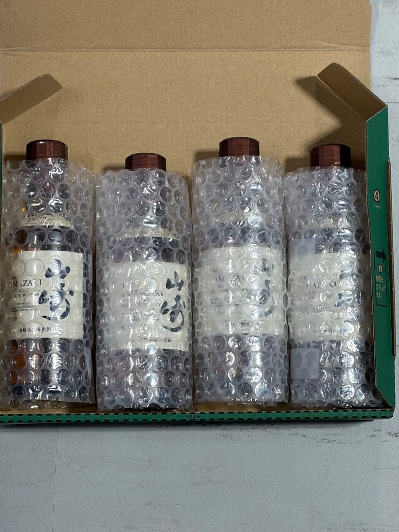 と*と様 サントリー シングルモルトウイスキー 山崎 180ml ×4本