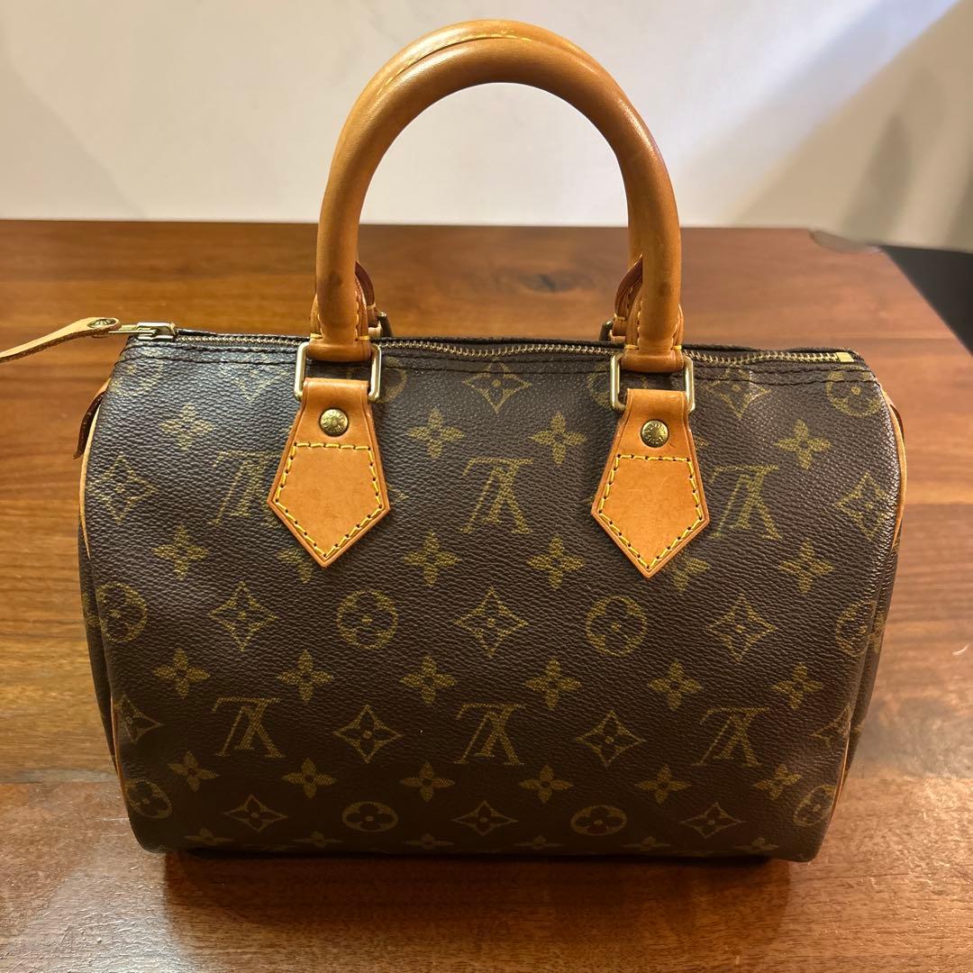 未使用品LOUIS VUITTON ルイヴィトン　スピーディ25