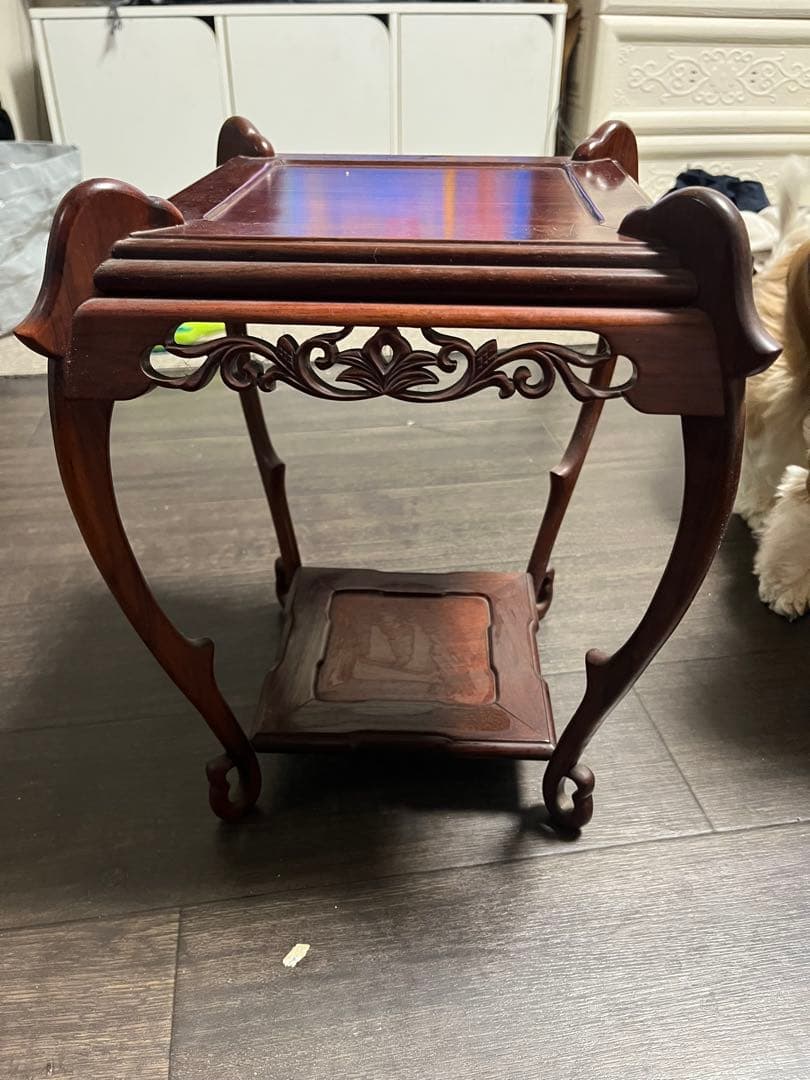 木製彫刻入り2段テーブル