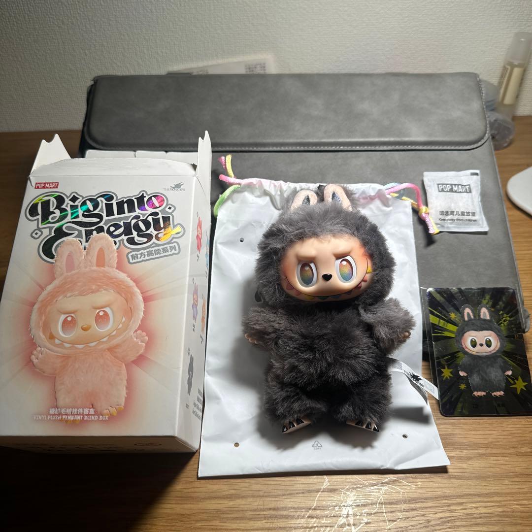 正規品 ラブブ　LABUBig into Energyシークレット ID