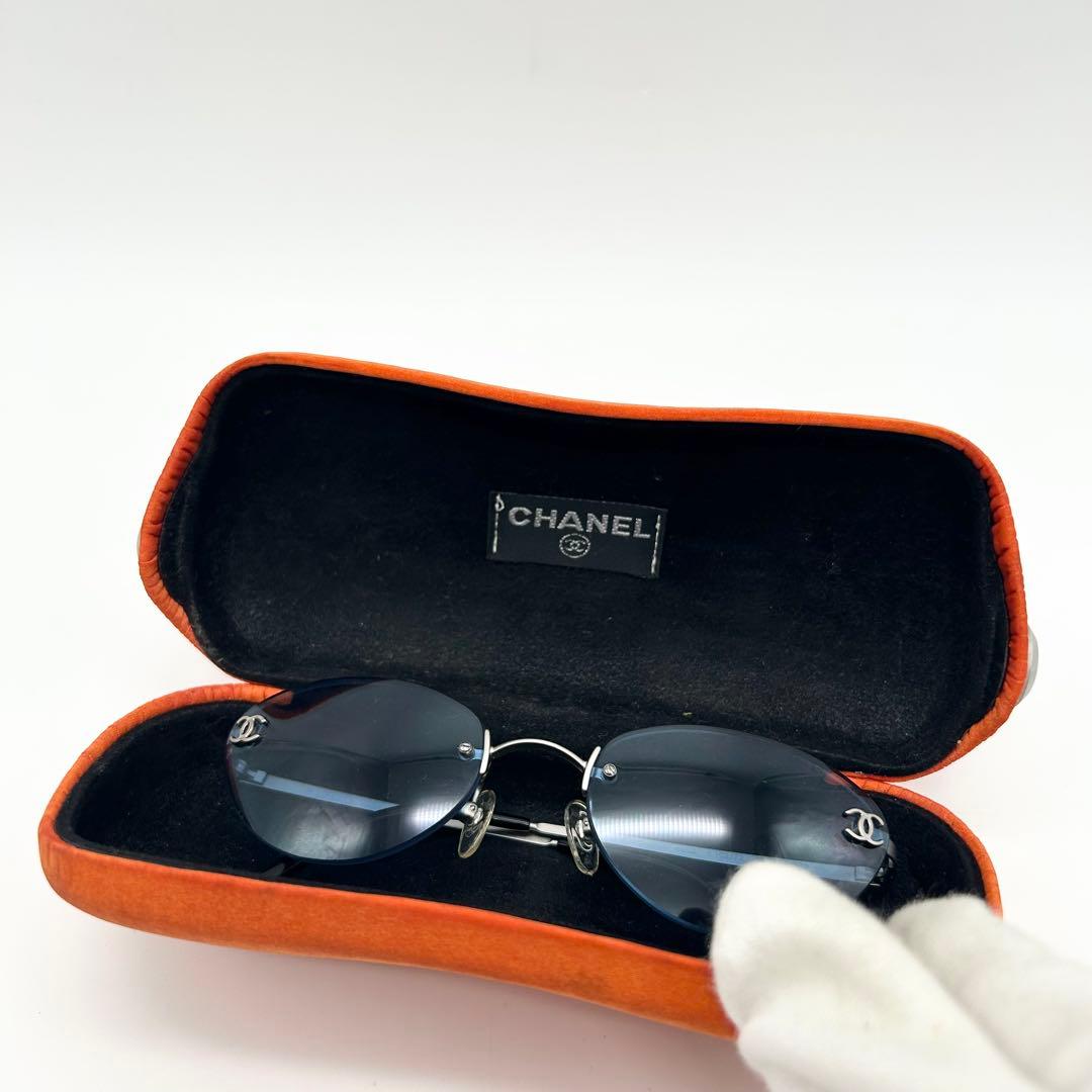 美品 CHANEL サングラス ココマーク リムレス ブルー 4003 ケース付