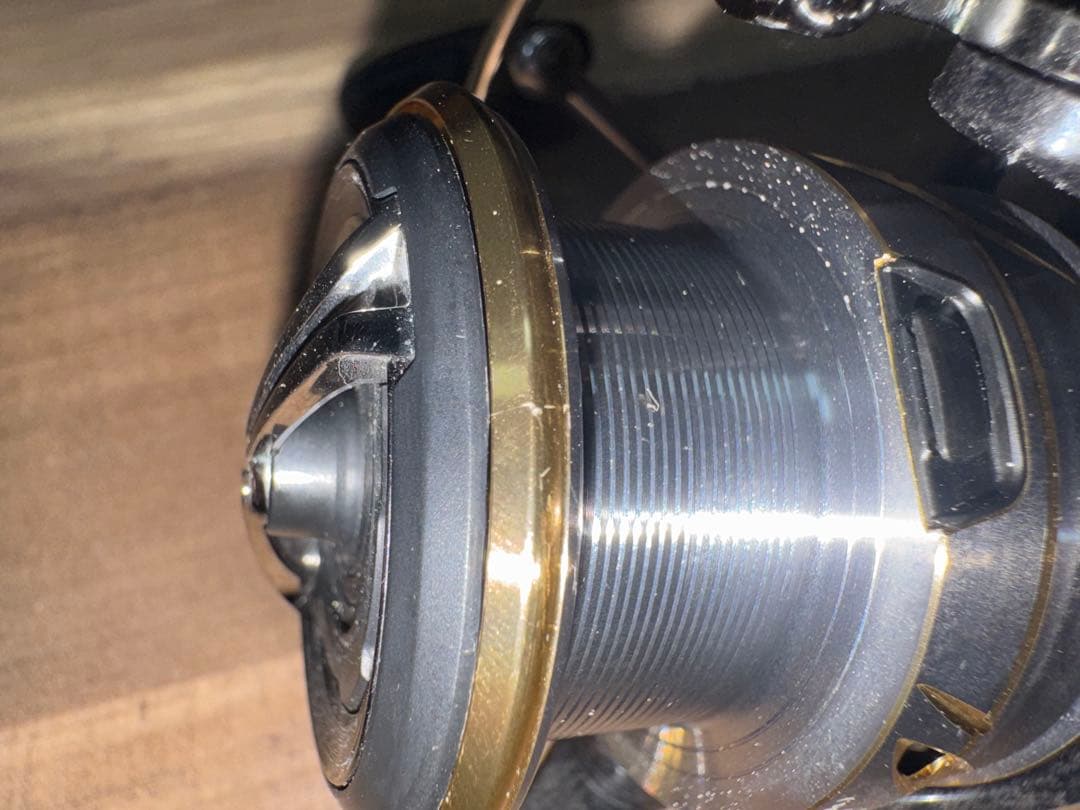 カ*ス様 Daiwa 20LUVIAS LT 4000-CXH スピニングリール