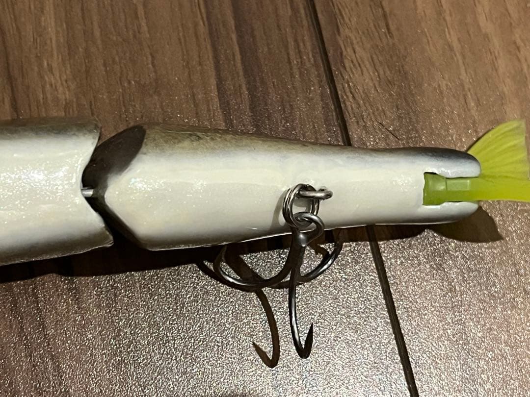 ジョインテッドクローマグナム 魚皮