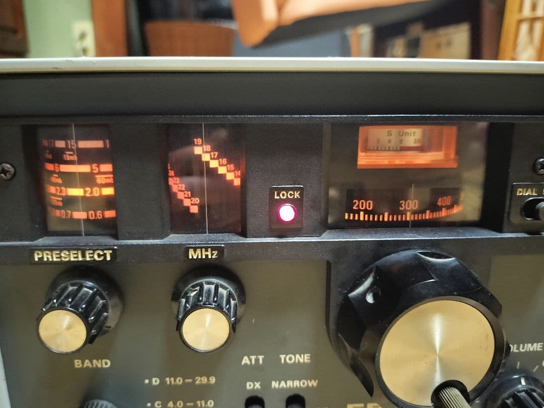 八重洲無線 FRG-7