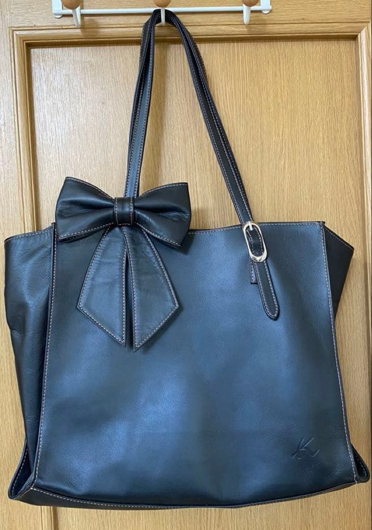 キタムラ 黒レザートートバッグ　(取り外しリボン付き) 大