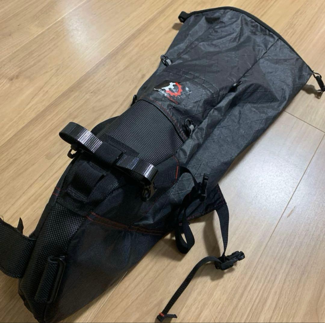 ★タイヤ擦れなし美品★レベレイトデザイン サドルバッグ