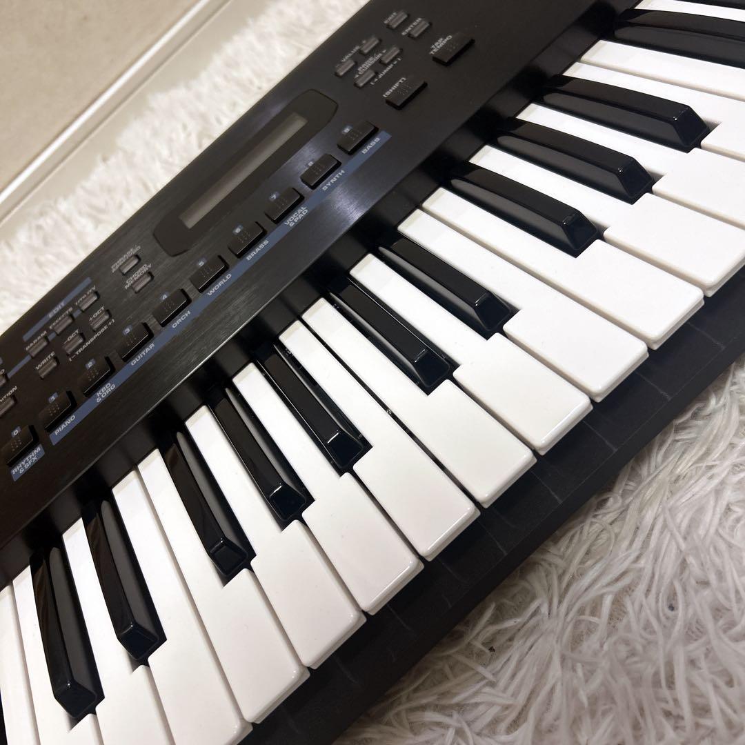 【美品】Roland JUNO-D シンセサイザー ペダル付 廃盤